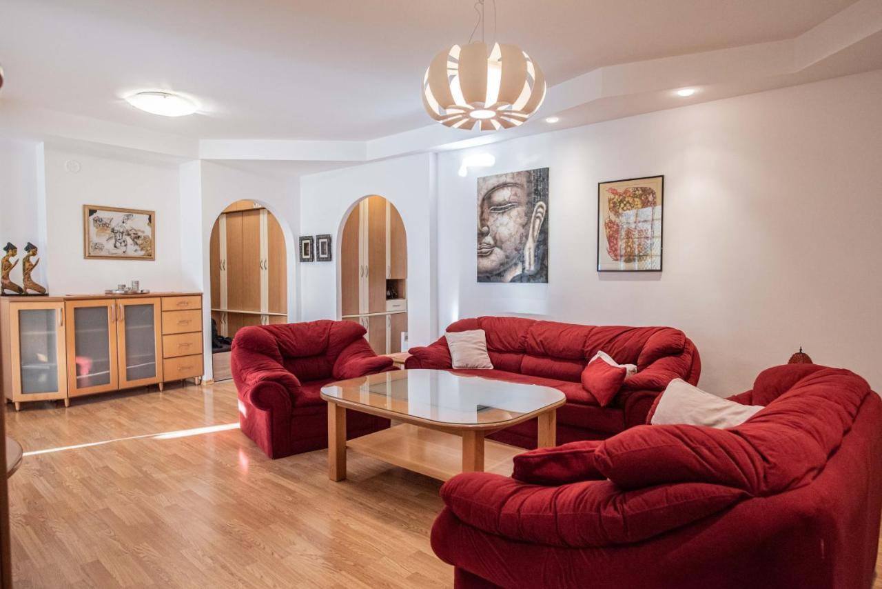 סקופיה Apartment Emilija מראה חיצוני תמונה